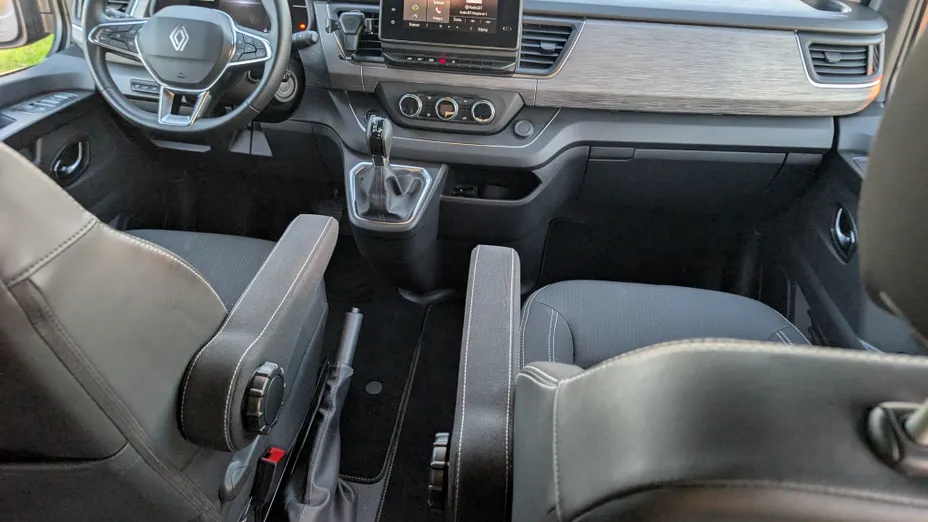 RENAULT Trafic SpaceClass Trafic Grand SpaceClass 2.0 dCi EDC