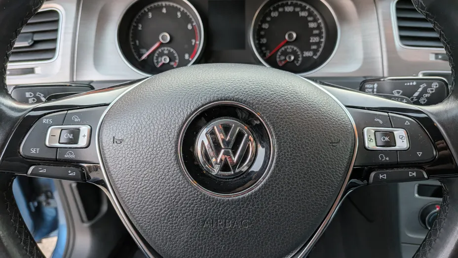 VOLKSWAGEN Golf Golf VII 1.4 TSI BMT Comfortline DSG