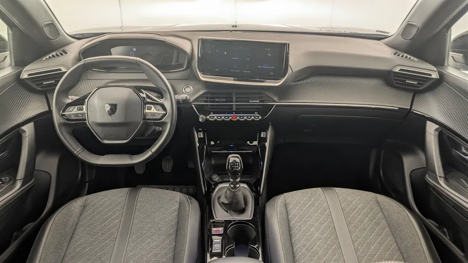 PEUGEOT 2008 -
