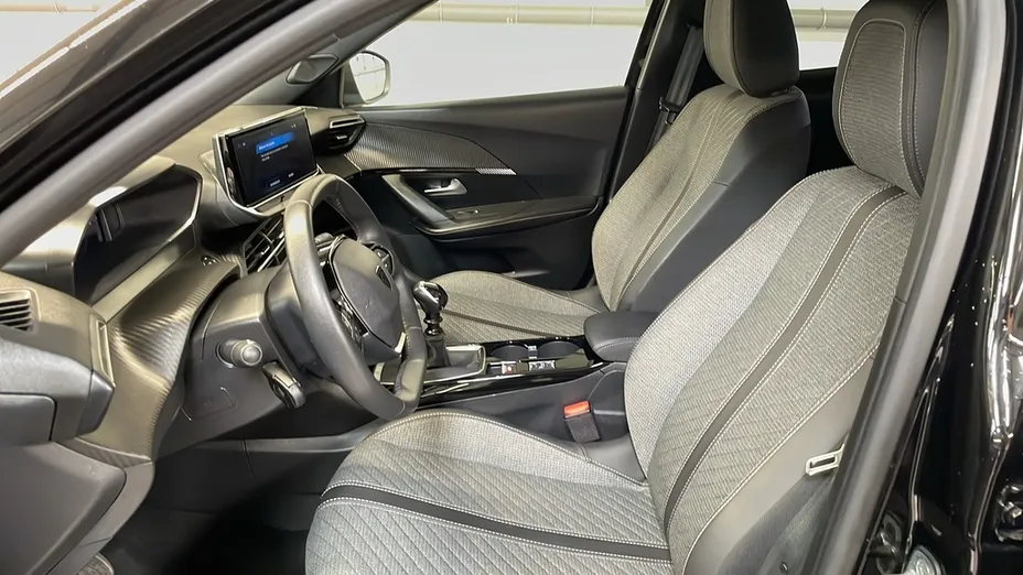 PEUGEOT 2008 -