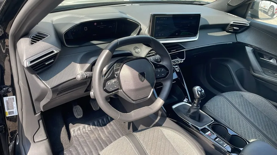 PEUGEOT 2008 -