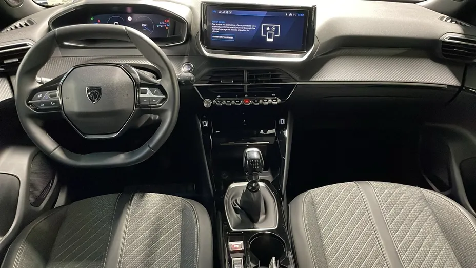 PEUGEOT 2008 -