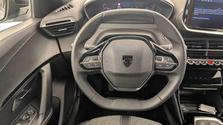 PEUGEOT 2008 -