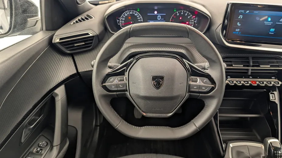 PEUGEOT 2008 -