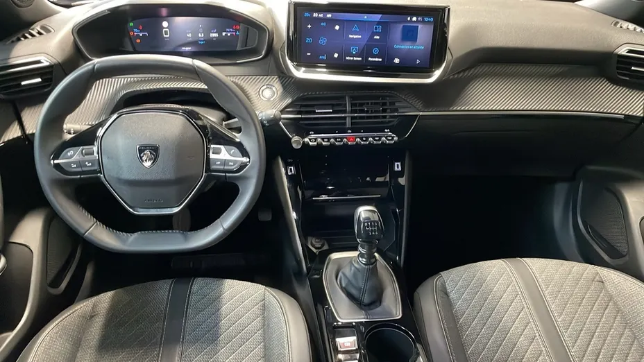 PEUGEOT 2008 -