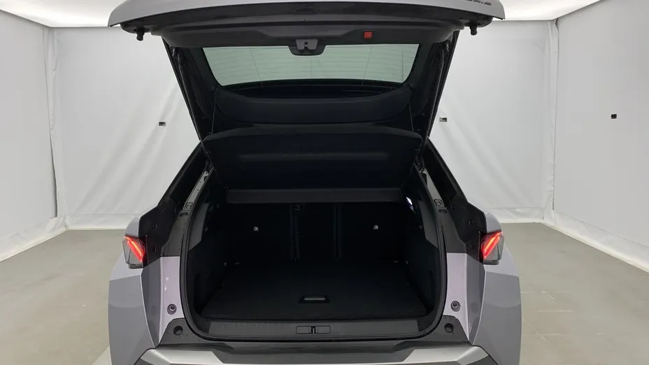 PEUGEOT 3008 -