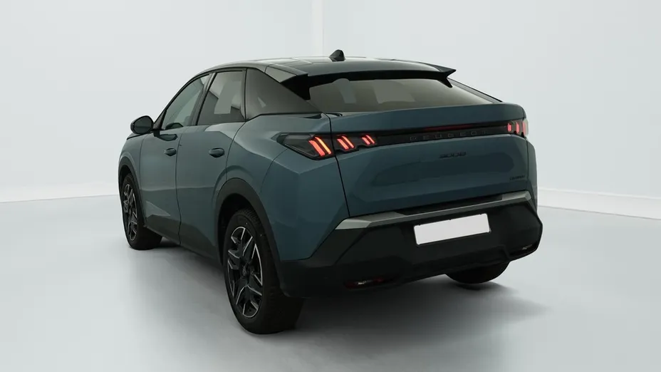 PEUGEOT 3008 -