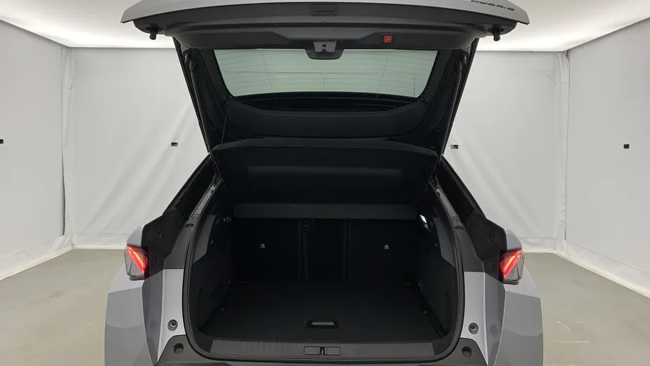PEUGEOT 3008 -