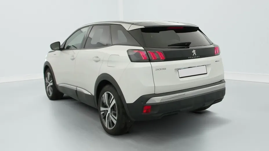PEUGEOT 3008 -