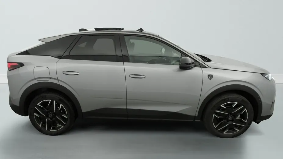 PEUGEOT 3008 -