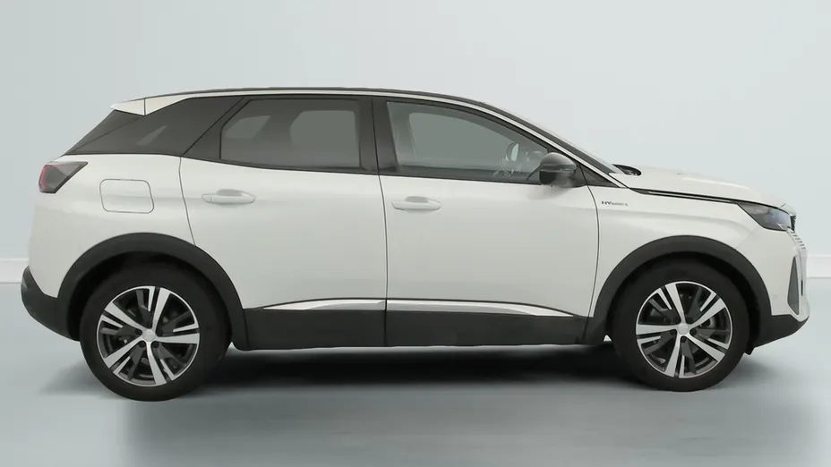 PEUGEOT 3008 -