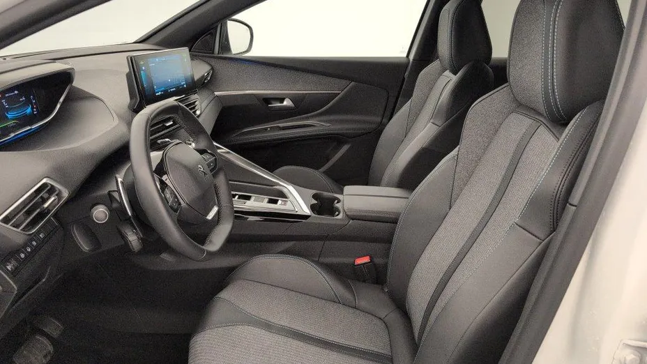 PEUGEOT 3008 -