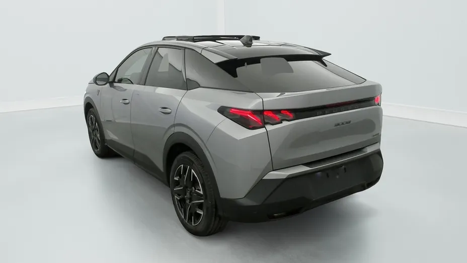 PEUGEOT 3008 -