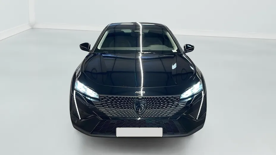 PEUGEOT 408 -