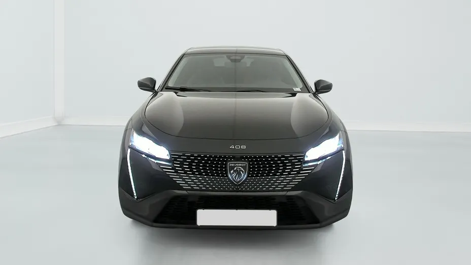 PEUGEOT 408 -