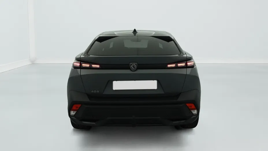 PEUGEOT 408 -