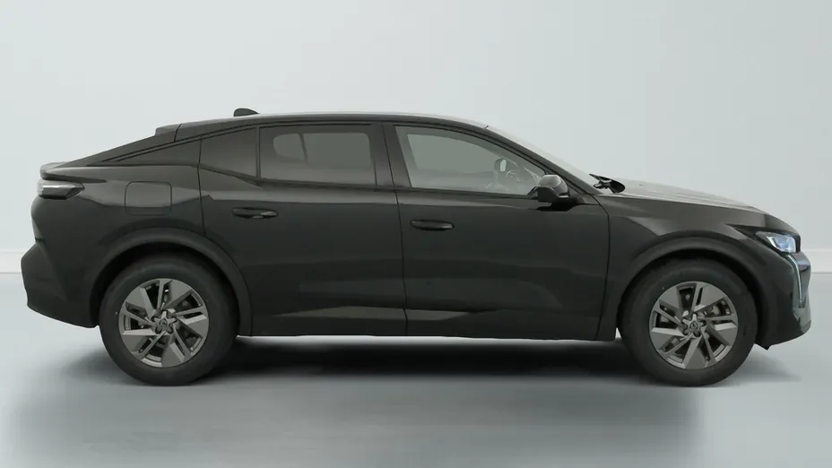 PEUGEOT 408 -