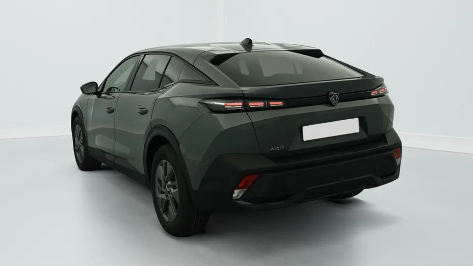 PEUGEOT 408 -