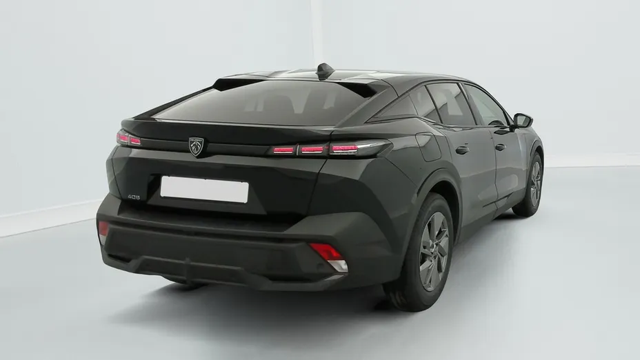 PEUGEOT 408 -
