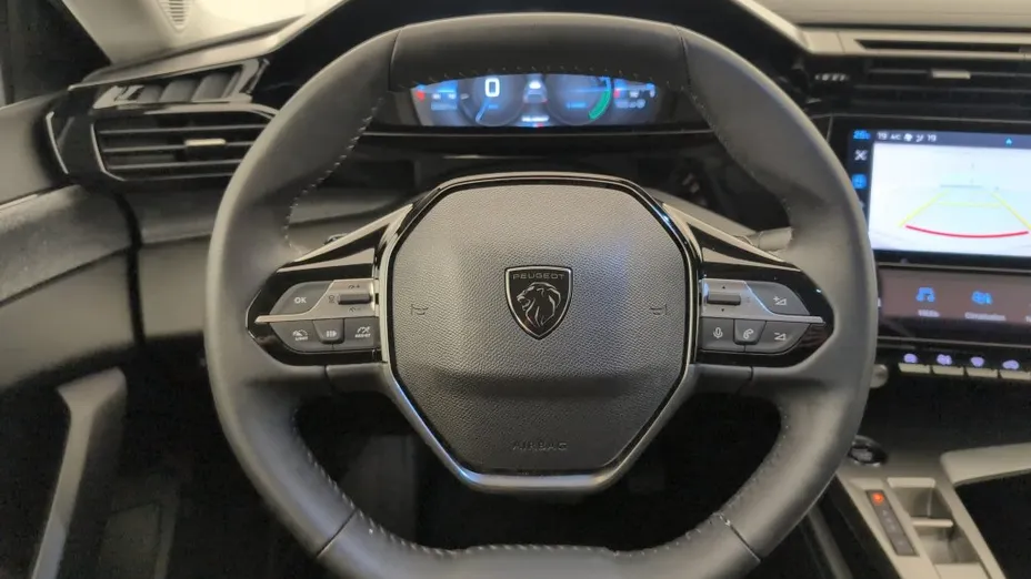PEUGEOT 408 -