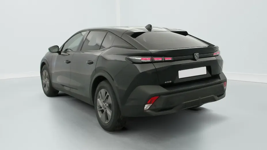 PEUGEOT 408 -
