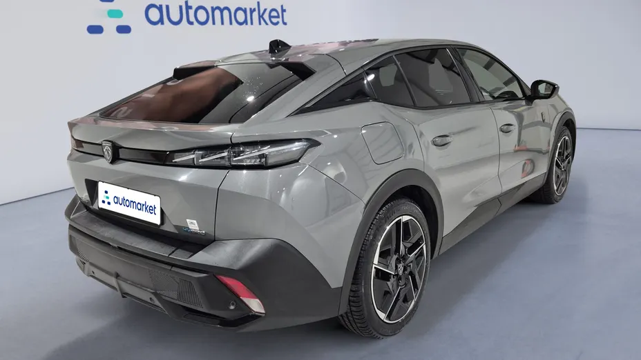 PEUGEOT 408 408 1.6 Plug-In Hybrid 225 GT EAT8