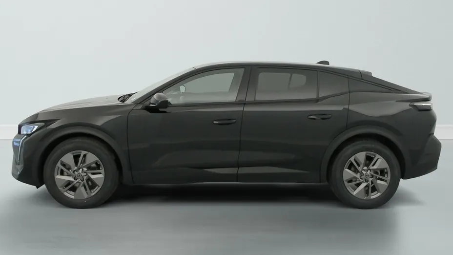PEUGEOT 408 -