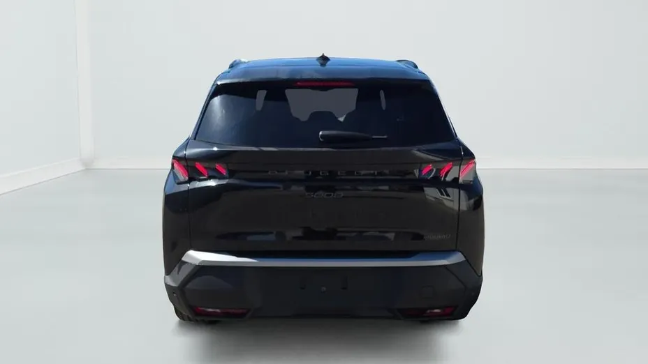 PEUGEOT 5008 -