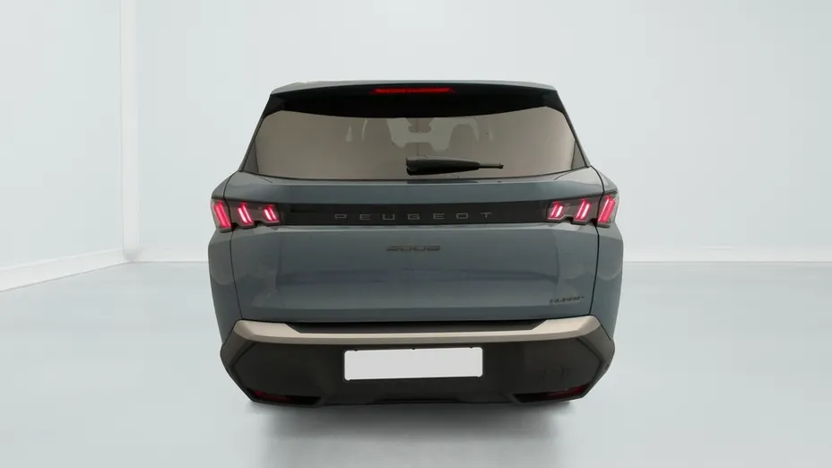 PEUGEOT 5008 -