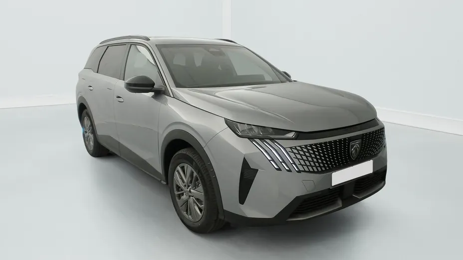 PEUGEOT 5008 -