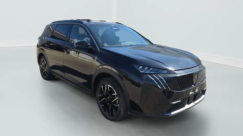 PEUGEOT 5008 -