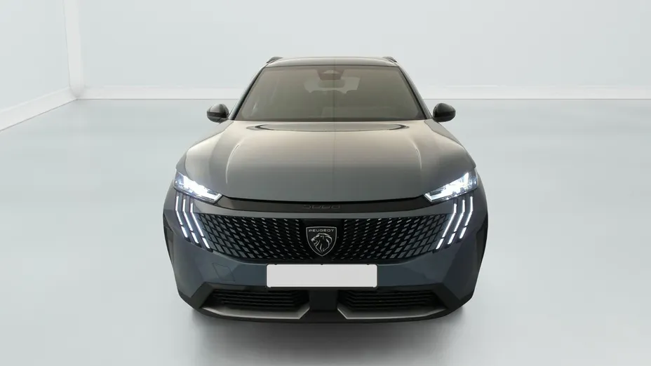 PEUGEOT 5008 -