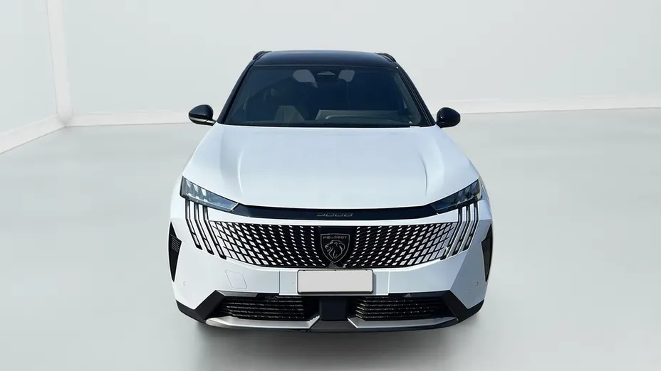 PEUGEOT 5008 -