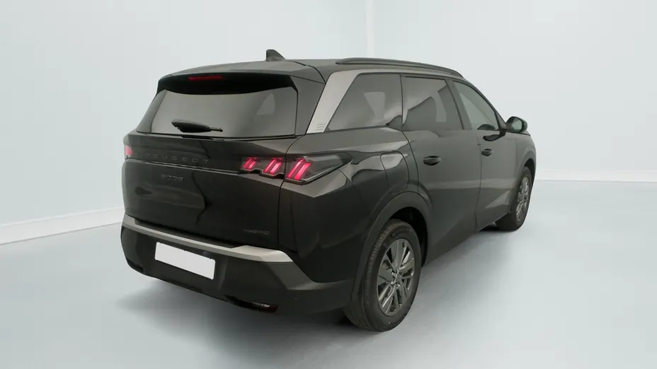PEUGEOT 5008 -
