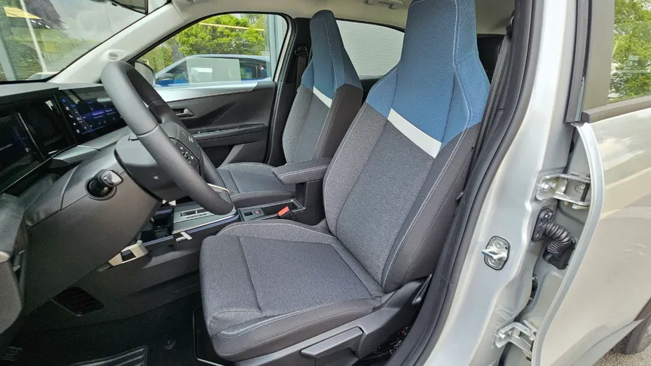 OPEL Frontera Frontera 1.2 T mHEV Edition eDTC6 Nowy