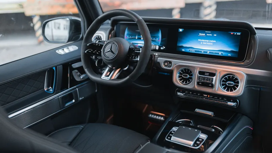 MERCEDES-BENZ Klasa G AMG G 63 mHEV 9G-TCT