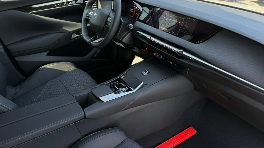 DS N°4 N°4 1.2 mHEV Pallas eDCS6