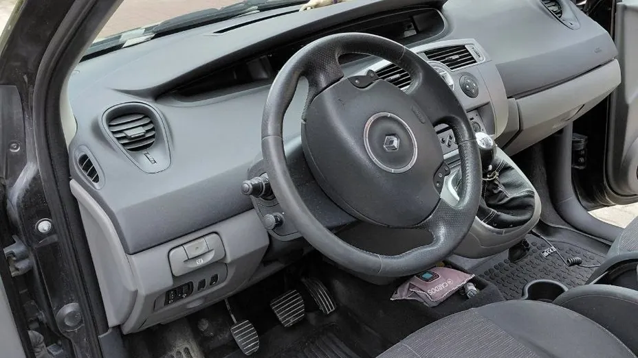 RENAULT Megane Megane 1.9 dTi Air