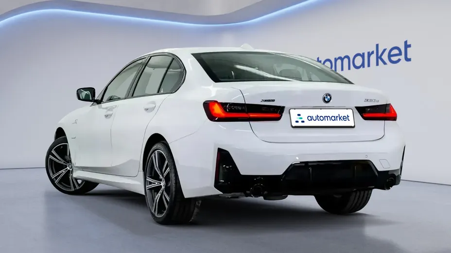 BMW Seria 3 330e PHEV xDrive M Sport aut