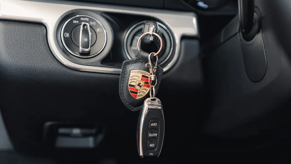 PORSCHE Boxster 718 Boxster GPF PDK
