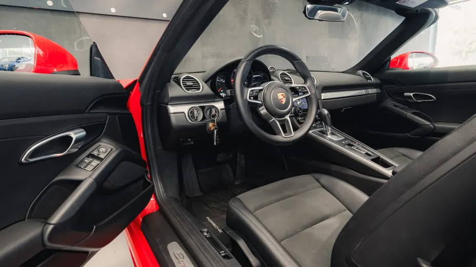 PORSCHE Boxster 718 Boxster GPF PDK