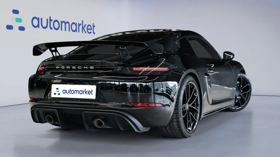 PORSCHE Cayman 718 Cayman GPF GT4 PDK