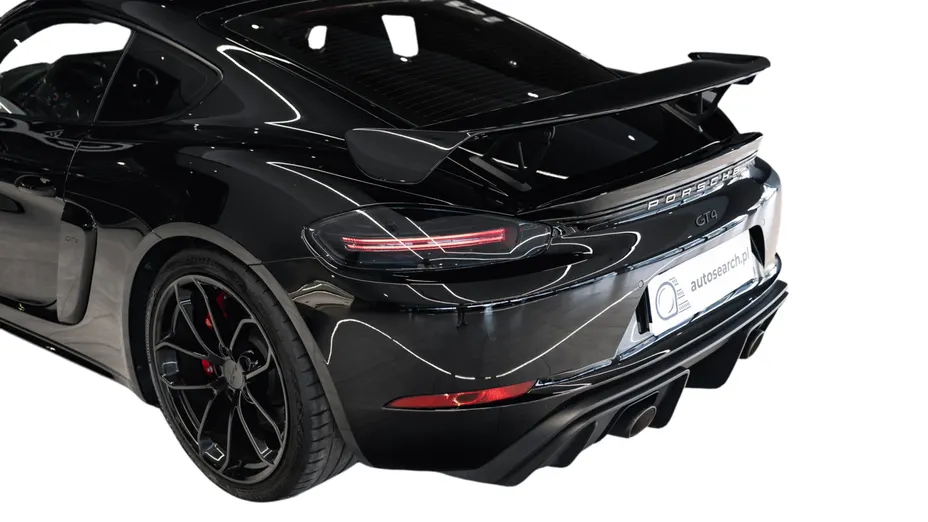 PORSCHE Cayman 718 Cayman GPF GT4 PDK