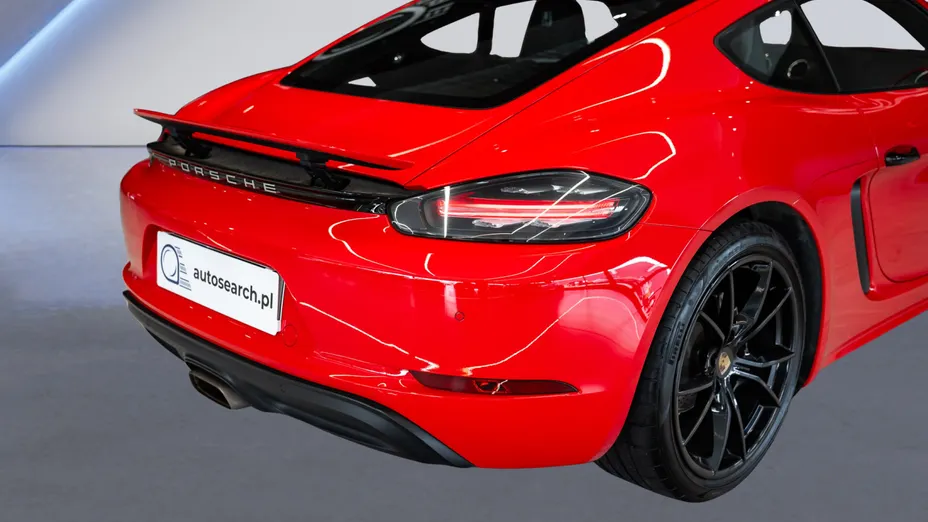 PORSCHE Cayman 718 Cayman GPF PDK