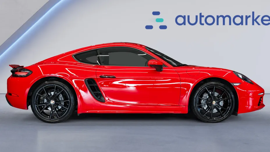 PORSCHE Cayman 718 Cayman GPF PDK