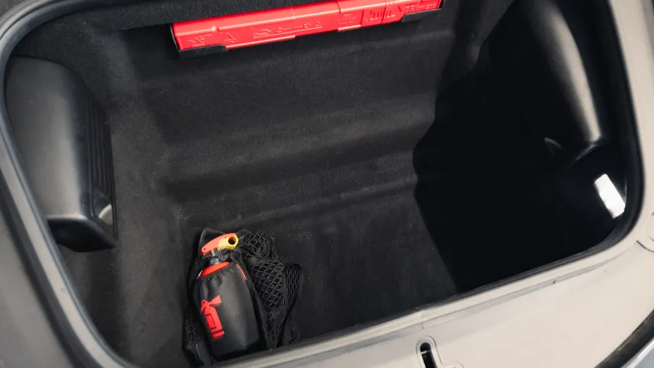 PORSCHE Cayman 718 Cayman GPF PDK