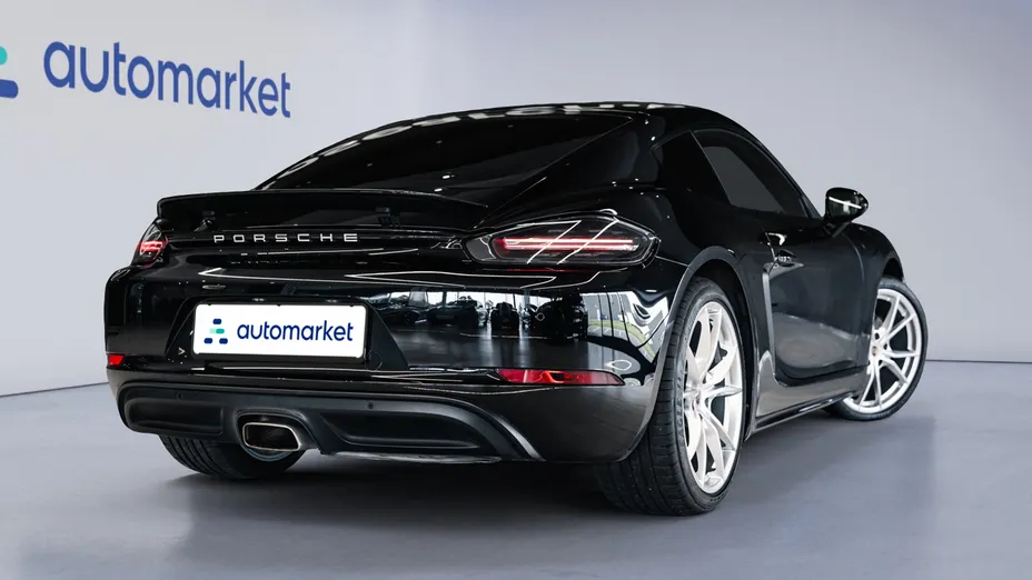 PORSCHE Cayman 718 Cayman GPF PDK
