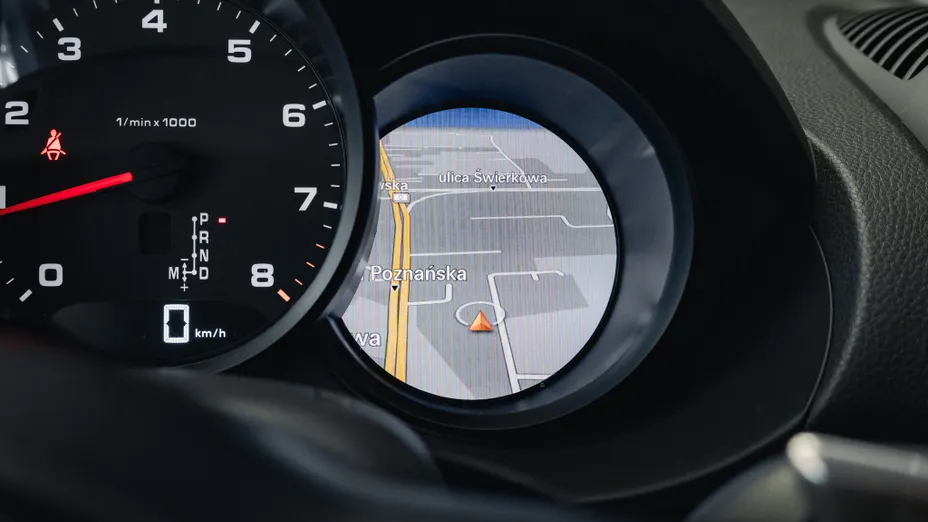 PORSCHE Cayman 718 Cayman GPF PDK