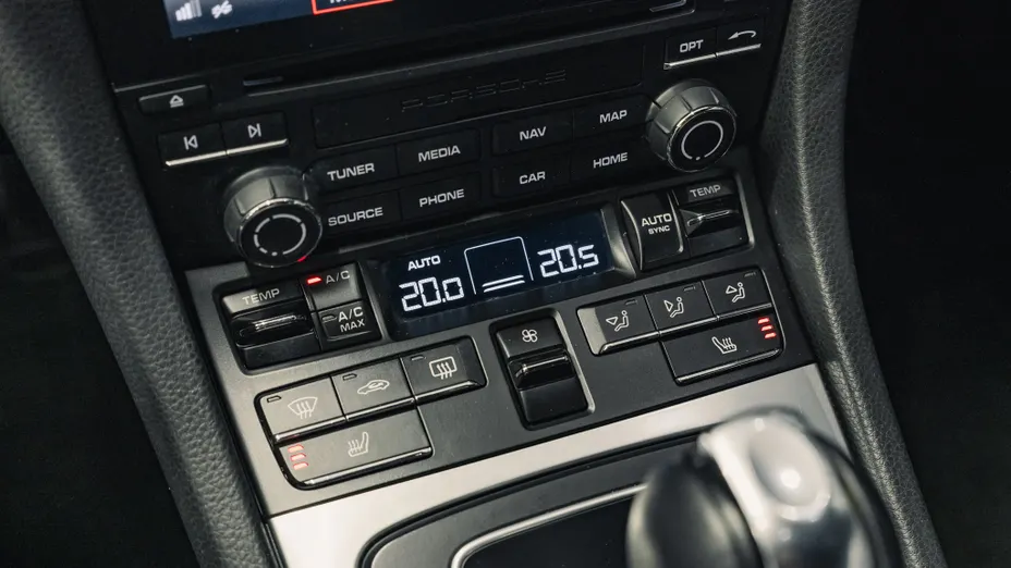 PORSCHE Cayman 718 Cayman GPF PDK