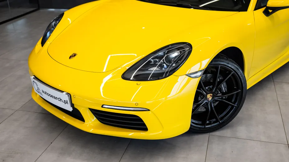 PORSCHE Cayman 718 Cayman GPF PDK